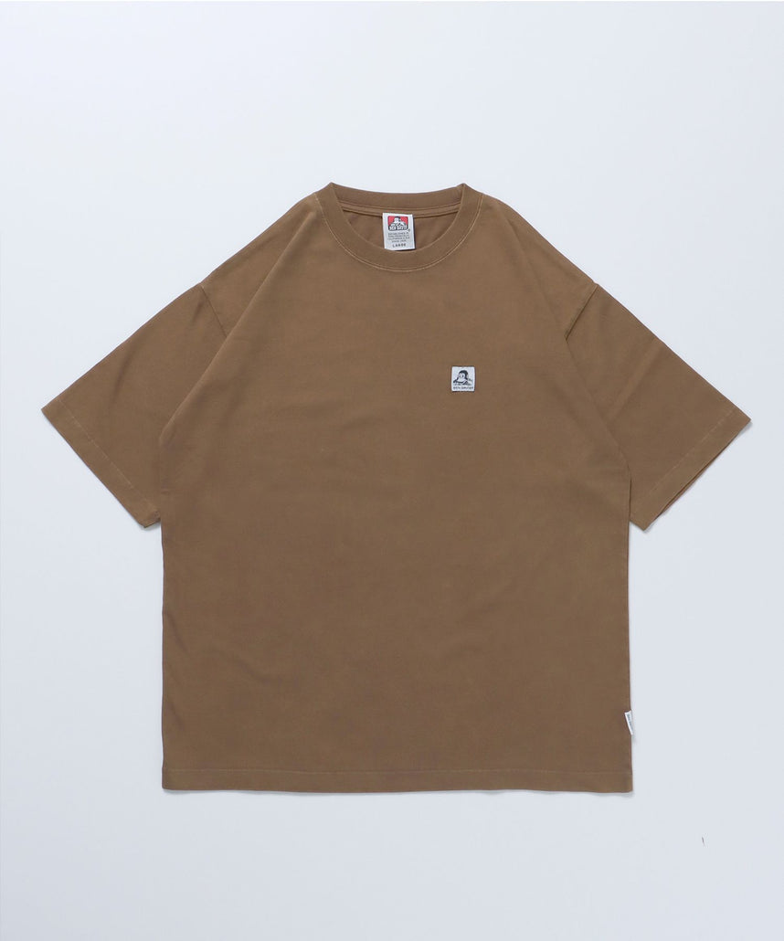 【BEN DAVIS(ベンデイビス)】WASHED LABEL BIG TEE / 6色展開 フェード 古着風 クルーネック ピスポケット ブランドタグ 定番 無地 半袖Tシャツ ゴリラ キャメル