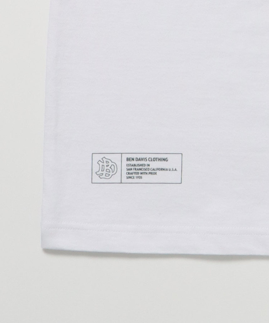 SIDE STRIPED OVAL LOGO TEE / Tシャツ スポーティー リブライン 刺繍 半袖 ホワイト