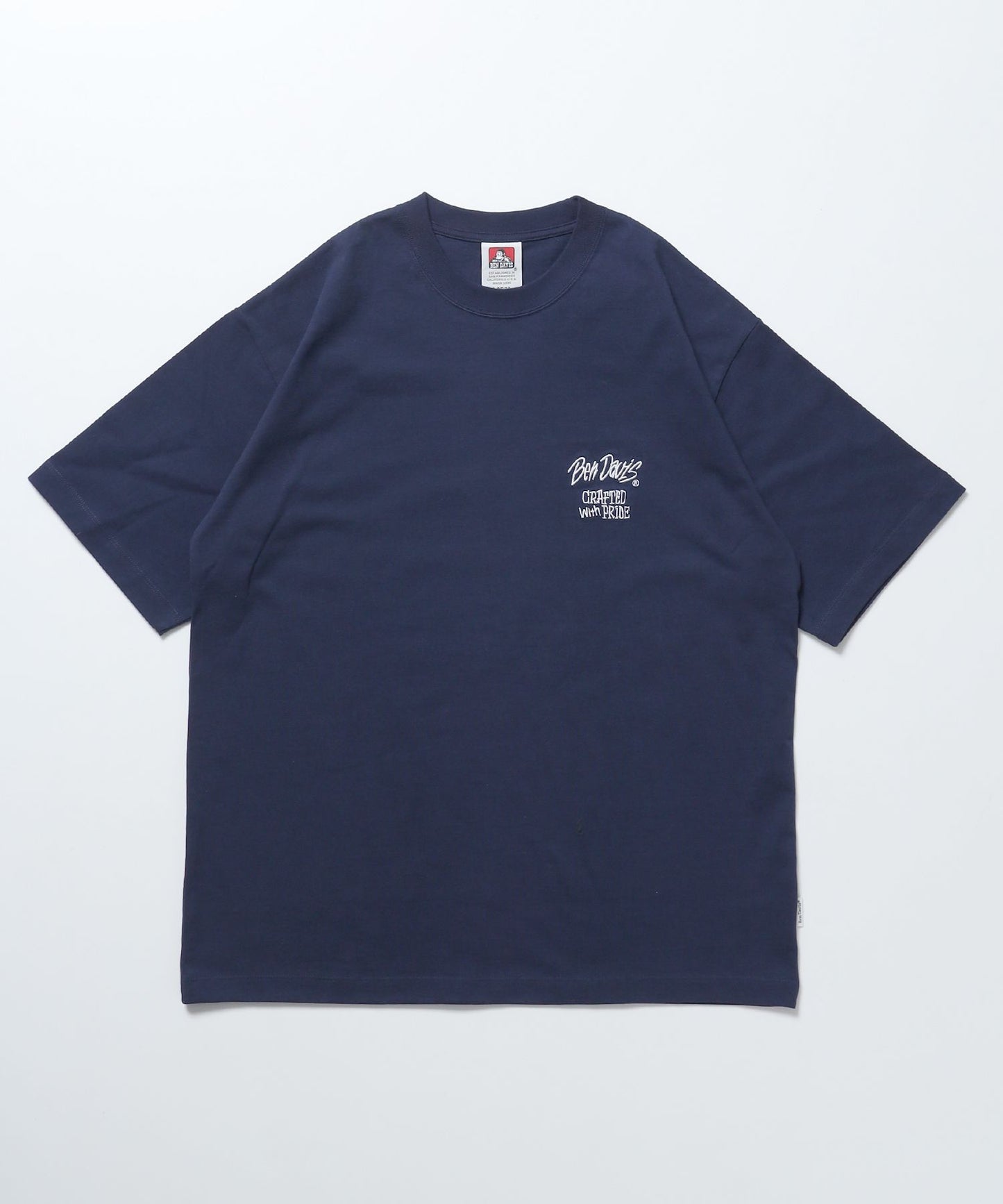 【BEN DAVIS（ベンデイビス）】TAGGING TEE / スケーター モノトーン Tシャツ ロゴ 刺繍 半袖 ダークネイビー