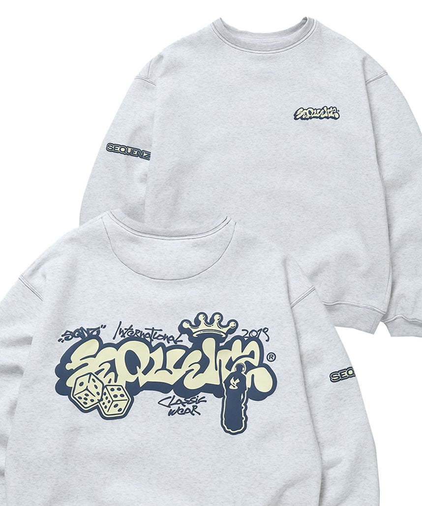 【SEQUENZ（シークエンズ）】GRAFFITI C/N SWEAT / グラフィティ オーバーサイズ ヴィンテージライク ステッチ 裏起毛 アッシュグレー