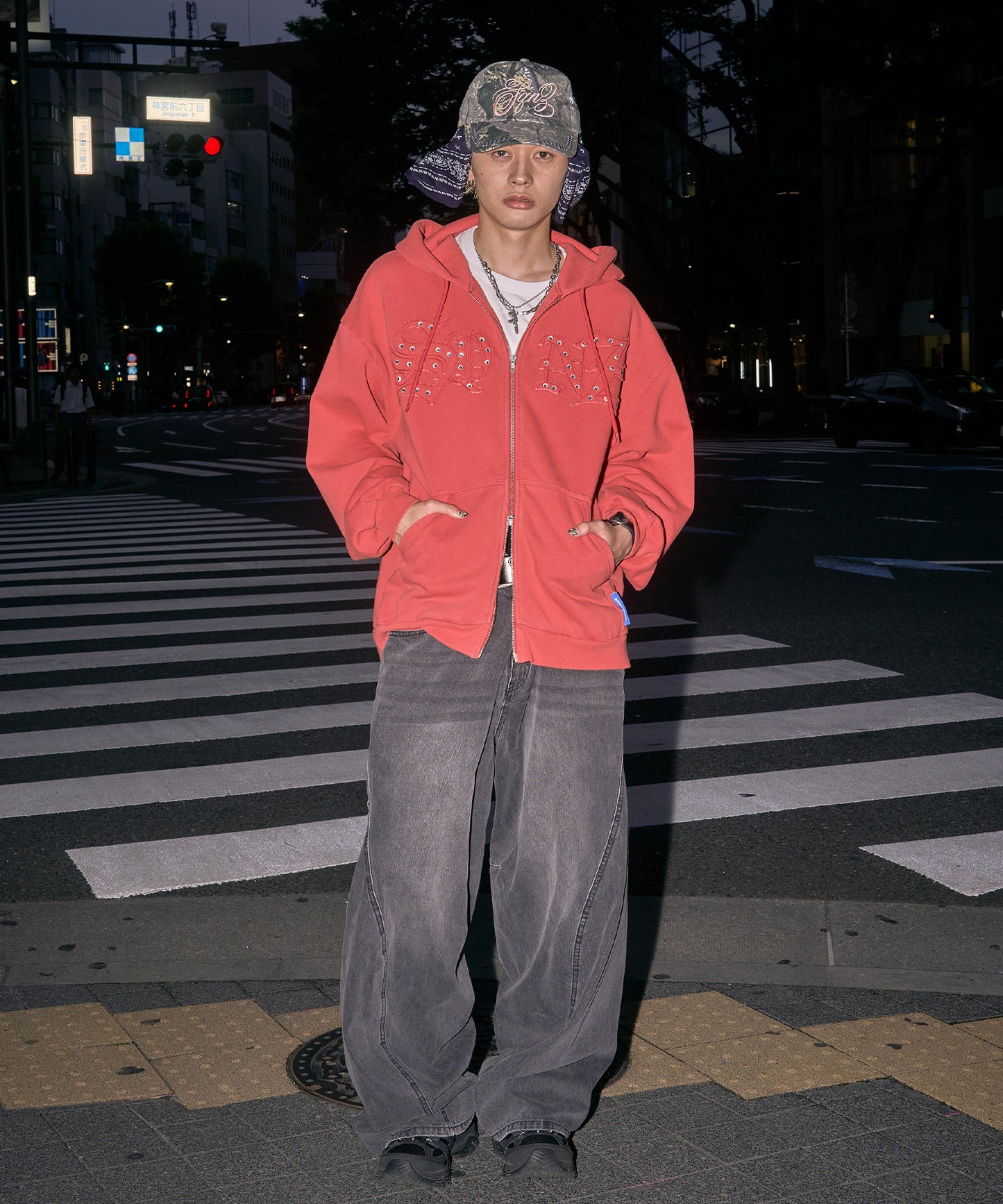 モデル：H180 Size:L