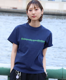 センタープリントロゴショート丈Tシャツ / Tシャツ クルーネック 半袖 プリント ネイビー