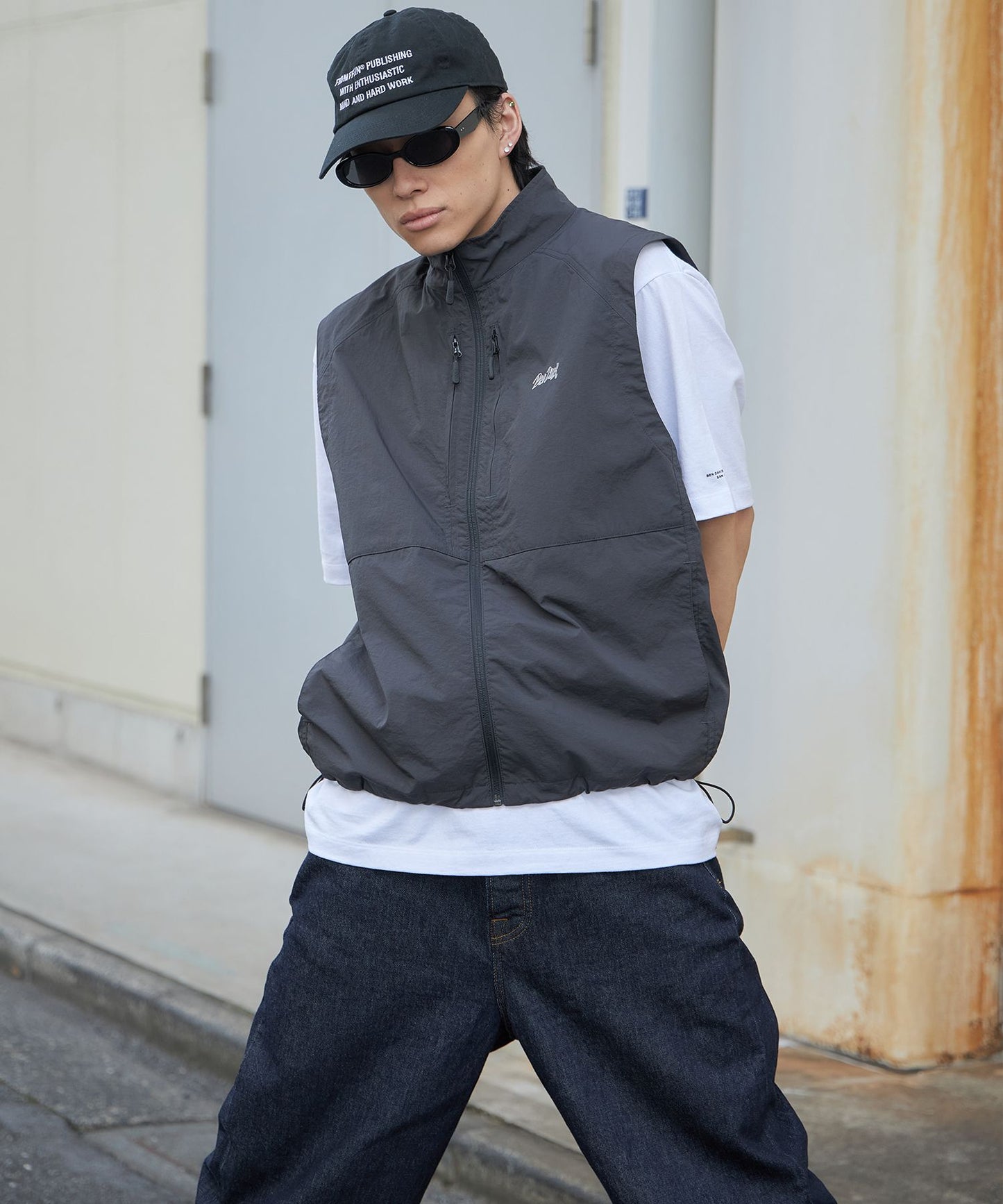 モデル：H180 Size:L