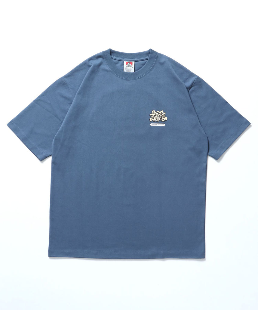 【BEN DAVIS（ベンデイビス）】OVERLAP TEE / Tシャツ グラフィティ クルーネック オーバーサイズ ワンポイント ブルーグレー