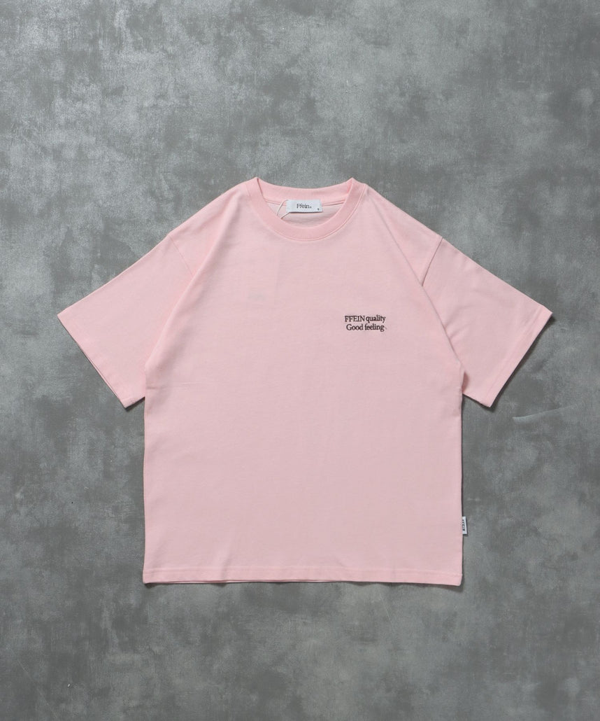 【FFEIN(フェイン)】ワンポイント刺繍ショート丈Tシャツ / Tシャツ 短丈 クルーネック 半袖 刺繍 ワンポイント ピンク