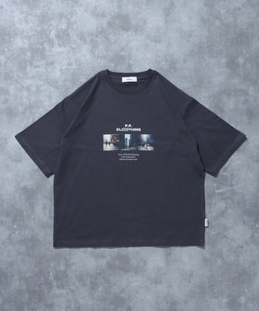 フォトプリントショート丈Tシャツ / Tシャツ 短丈 クルーネック 半袖 ショート丈 チャコール