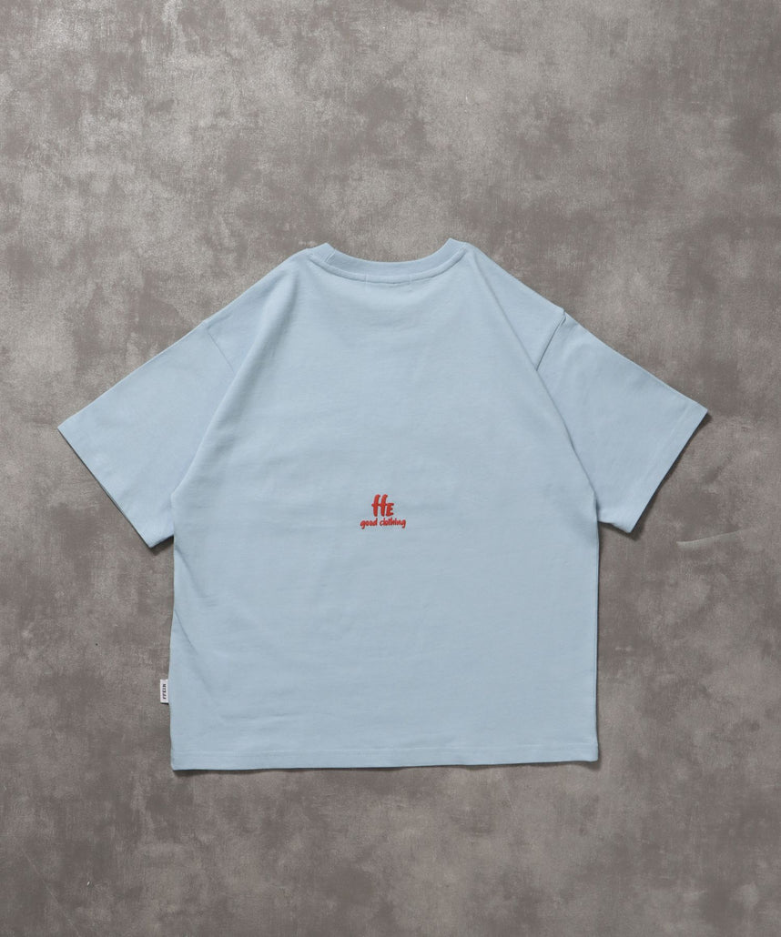 手書きロゴショート丈Tシャツ / Tシャツ クルーネック 半袖 プリント 手書きロゴ【短丈】 ライトブルー