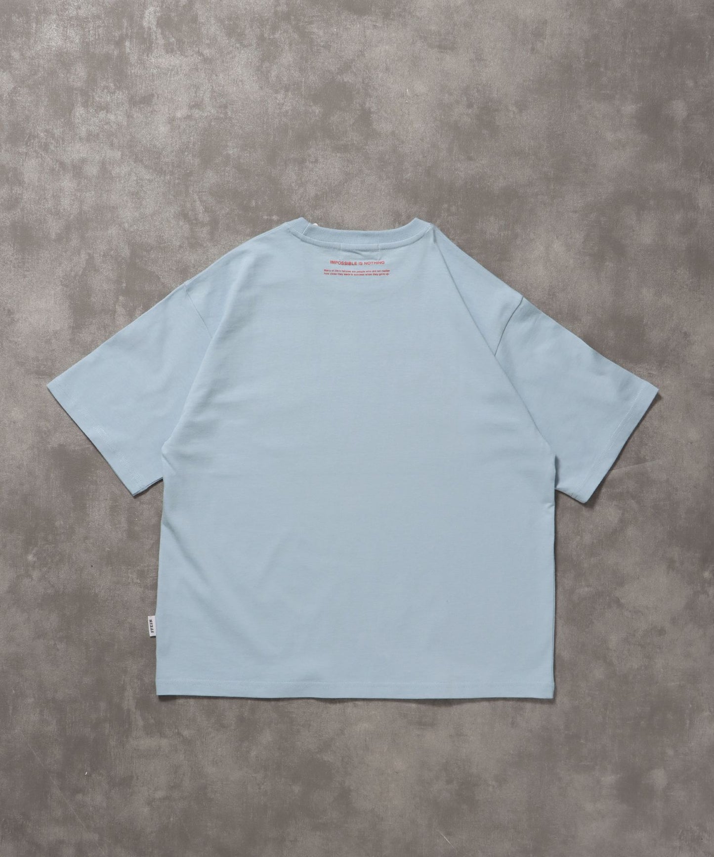 メッセージロゴショート丈Tシャツ / Tシャツ クルーネック 半袖 プリント ぼかしロゴ 【短丈】 ライトブルー