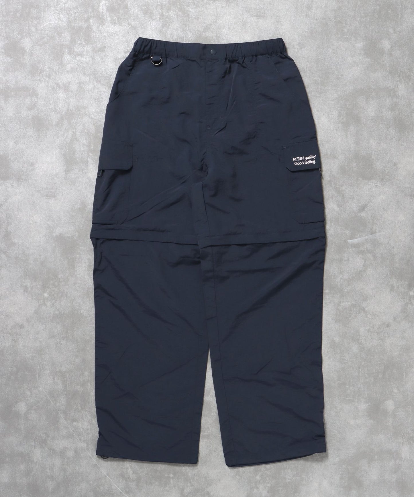 【FFEIN(フェイン)】２WAYナイロンテックワイドカーゴパンツ / ナイロン ハーフパンツ ショーツ ドローコード セットアップ対応 ネイビー