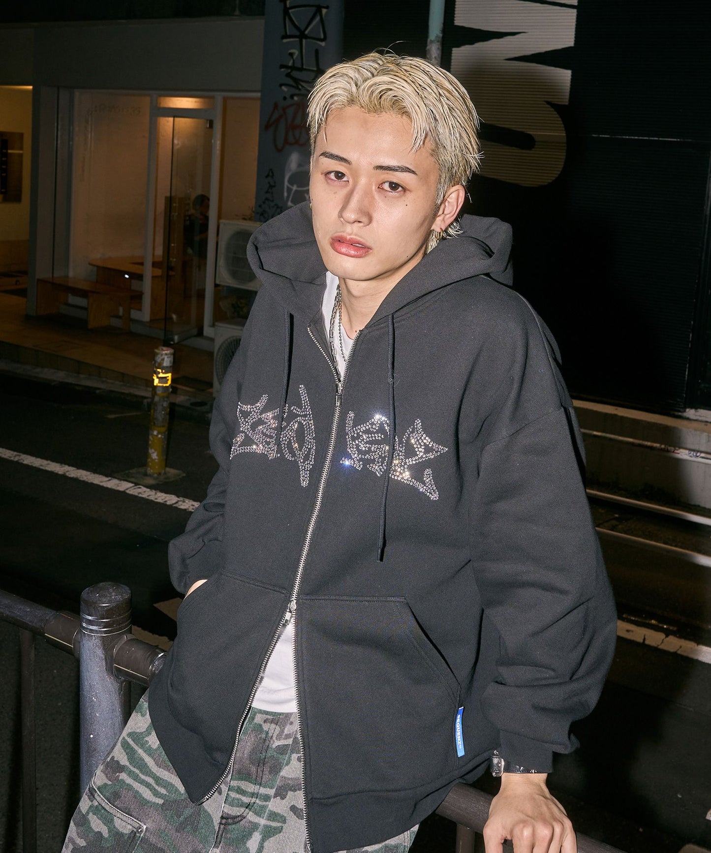 モデル：H180 Size:L
