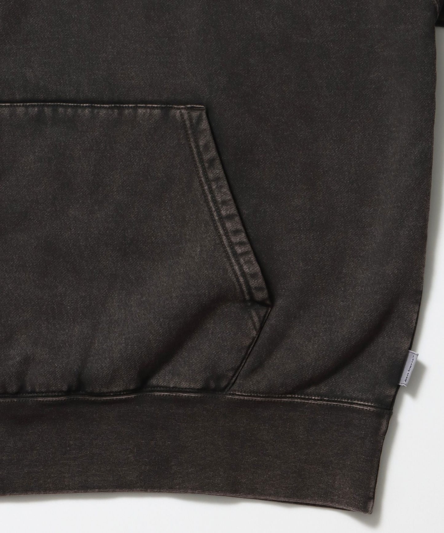 ARCH LOGO FADED HOODIE / パーカー フーディ 加工 刺繍 裏起毛 ダークブラウン