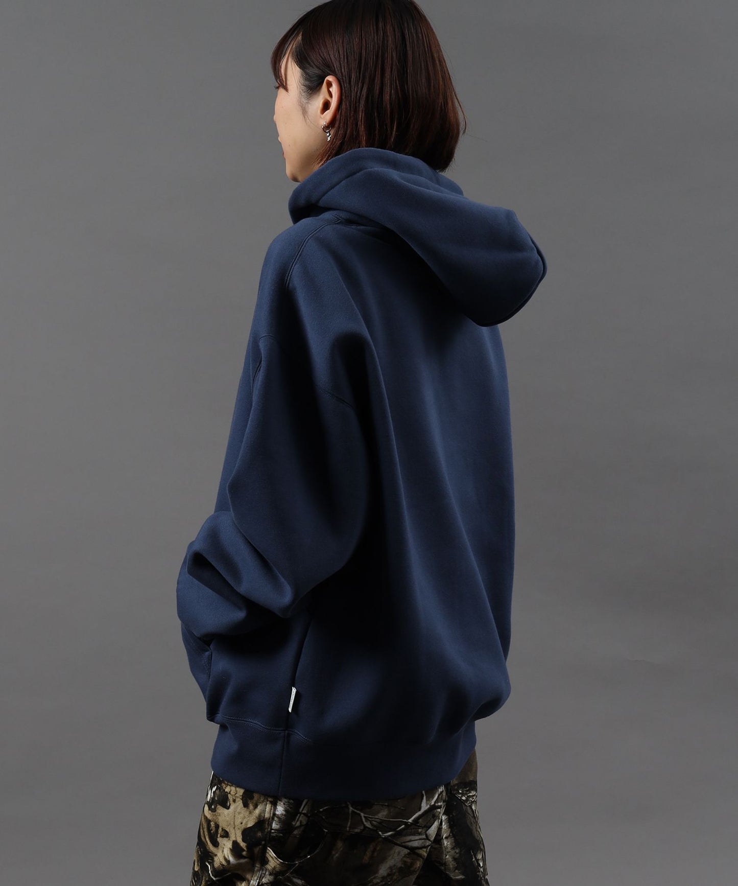 モデル：H163 Size:L