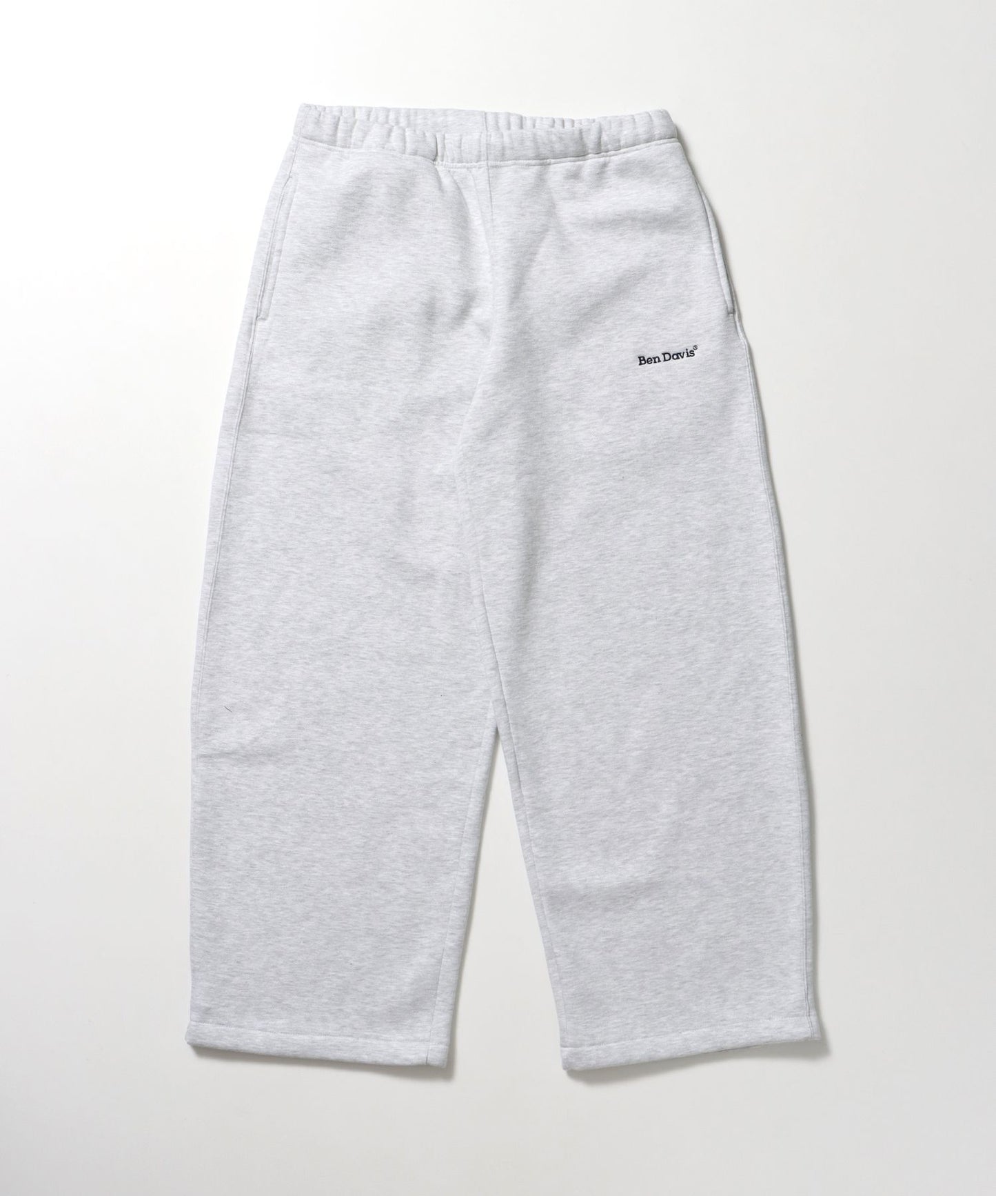 【BEN DAVIS（ベンデイビス）】WIDE CURVE SWEAT PANTS / ワイド カーブパンツ スウェットパンツ 裏起毛 ドローコード 刺繍 アッシュグレー