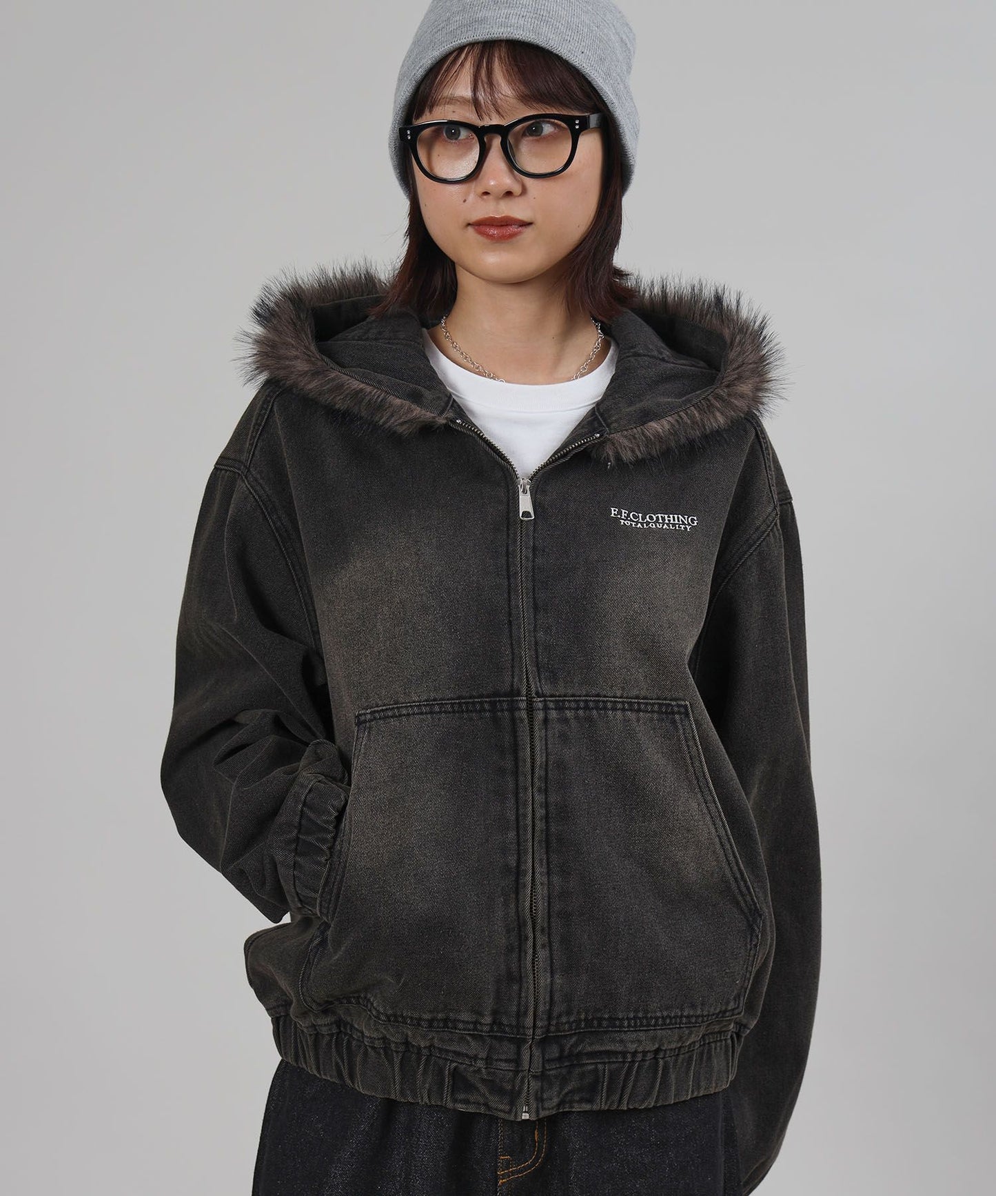 モデル：H163 Size:Sブラウン