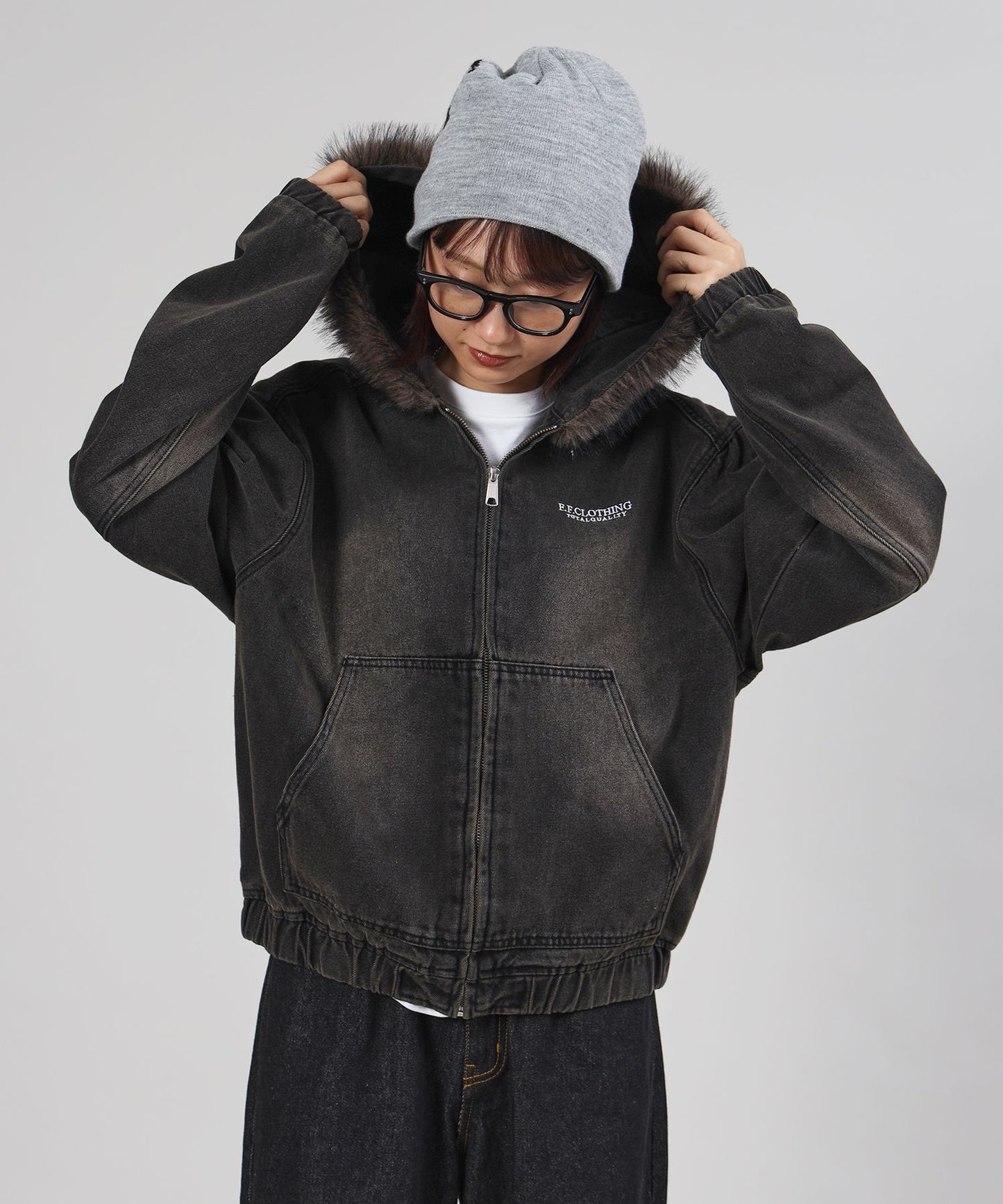 モデル：H163 Size:Sブラウン