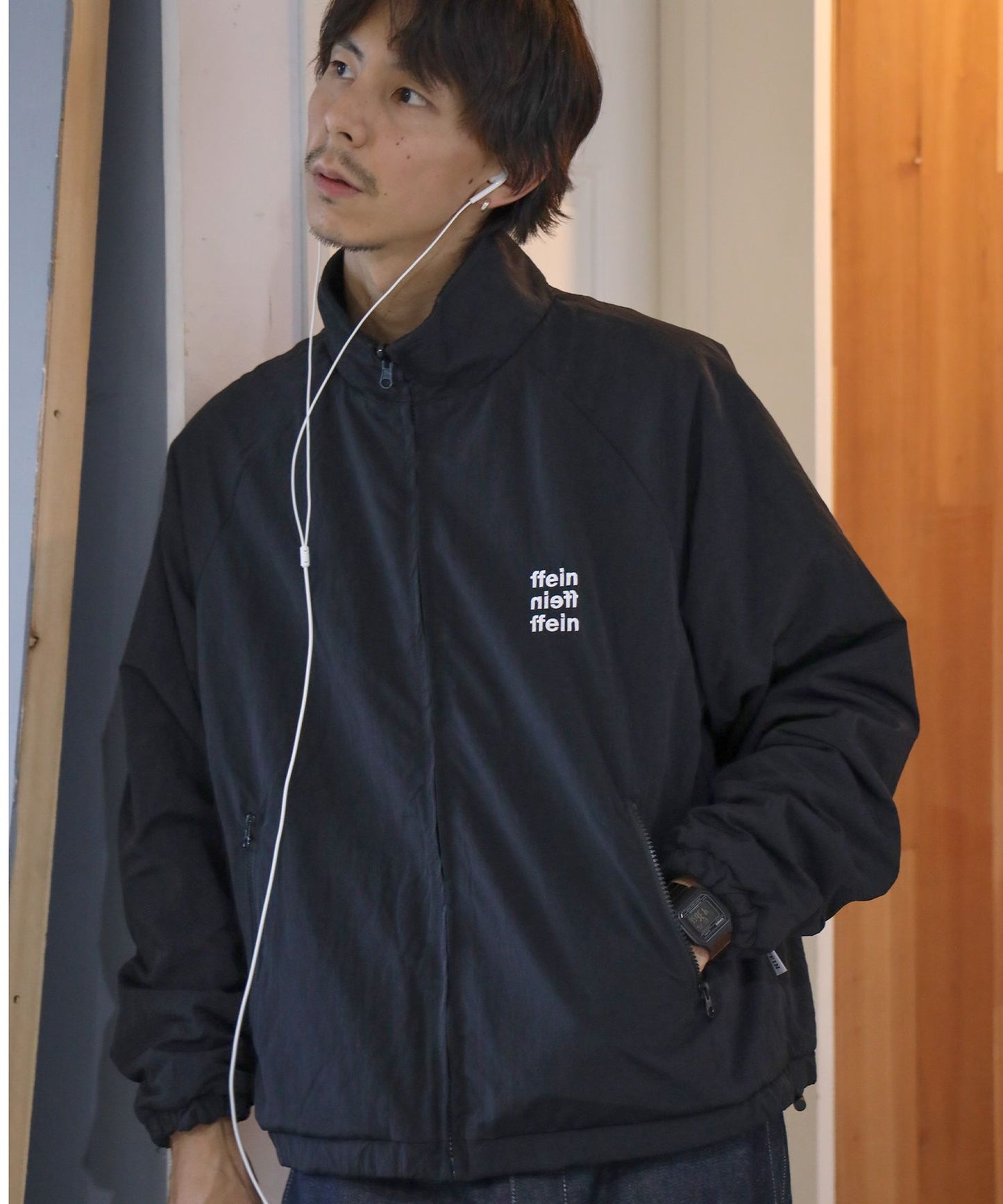 モデル：H178Size:Ｌ ブラック(表)