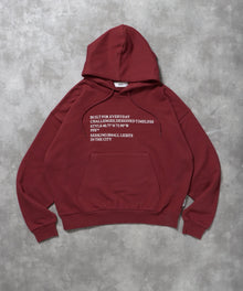 ヘビーウエイトメッセージプルパーカー / プルオーバー パーカー 裏毛 プリント フーディ ワイン