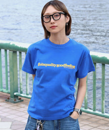 センタープリントロゴショート丈Tシャツ / Tシャツ クルーネック 半袖 プリント ブルー