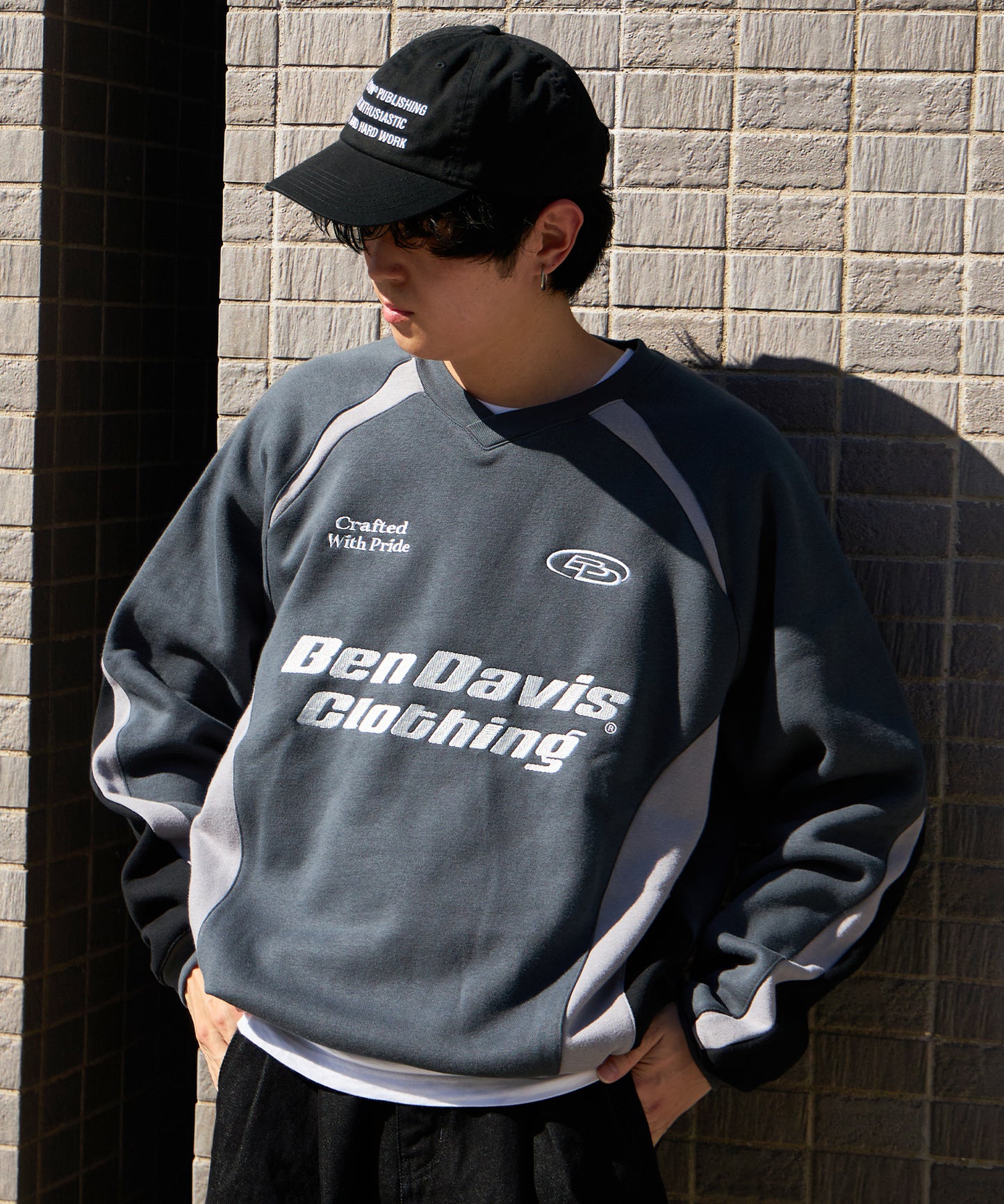 RUNNERS SWEATSHIRT / ドローコード シティガール シティボーイ ブロークコア ゲームシャツ 裏起毛 チャコール