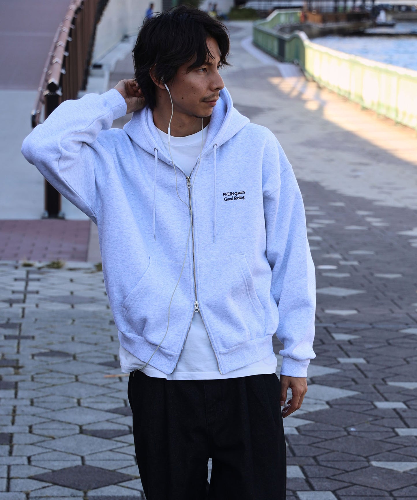 モデル：H178 Size:M　アッシュグレー