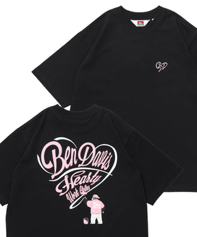 SCRIPT HEART TEE / Tシャツ 半袖 クルーネック 刺繍 ワンポイント ユニセックス オーバーサイズ ブラック