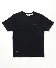 RIB HENLEY TEE / Tシャツ 半袖 ヘンリーネック 刺繍 ワンポイント ユニセックス ピス ブラック