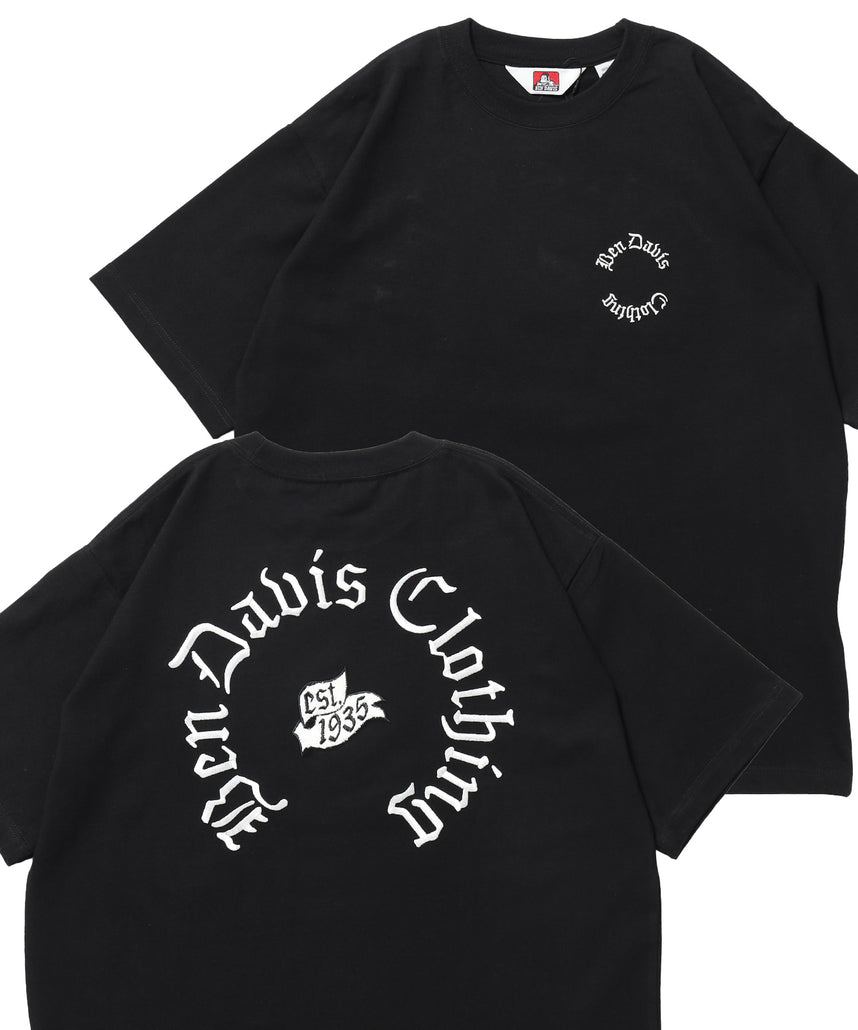 OLD ENGLISH EMB TEE / Tシャツ 半袖 クルーネック 刺繍 ワンポイント ユニセックス オーバーサイズ ブラック