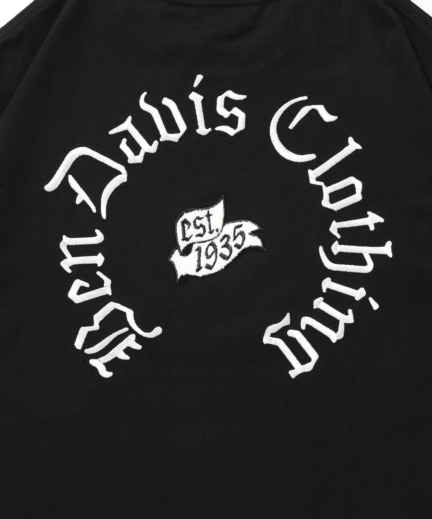 OLD ENGLISH EMB TEE / Tシャツ 半袖 クルーネック 刺繍 ワンポイント ユニセックス オーバーサイズ ブラック