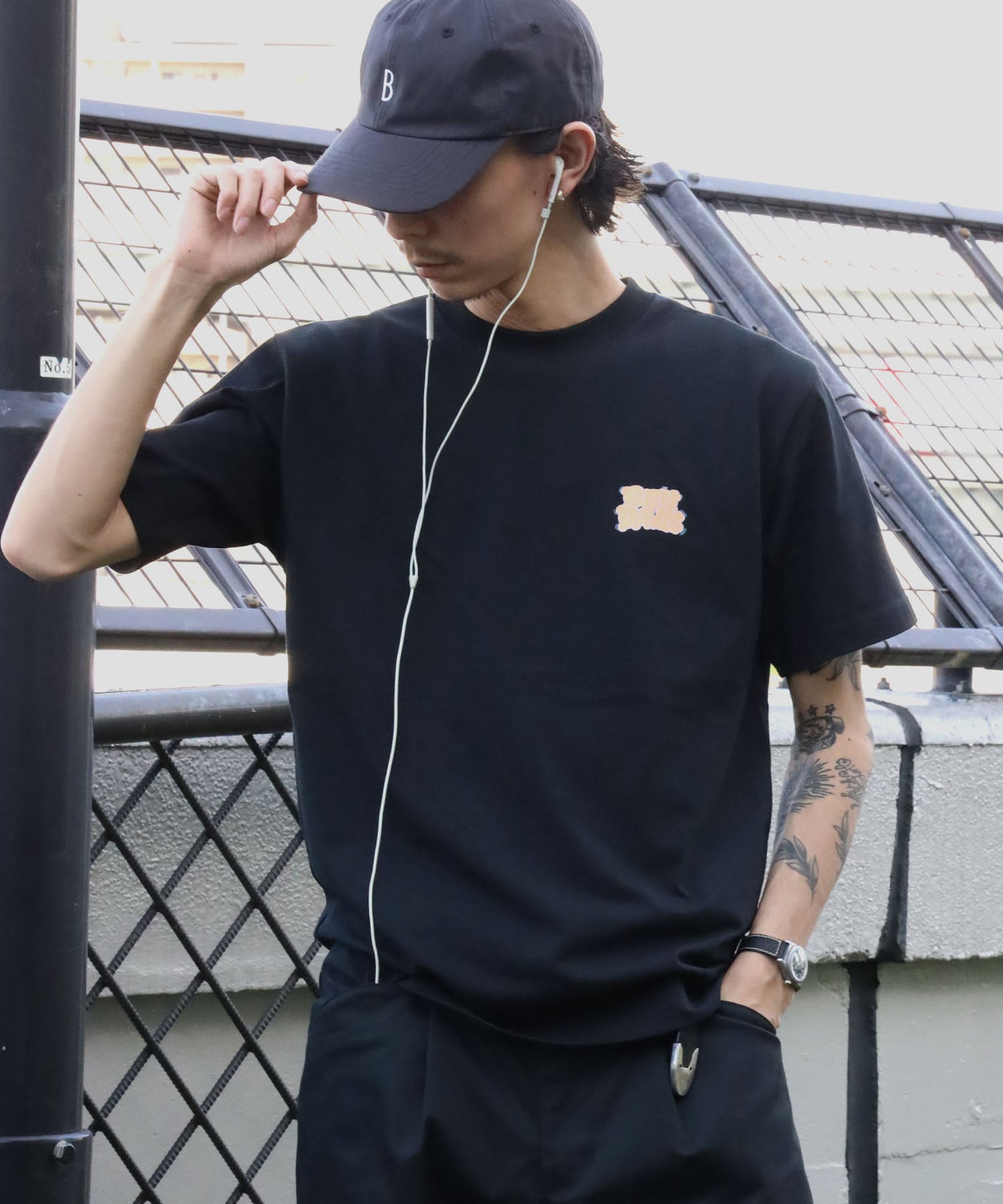 モデル：H177 Size:L ブラック