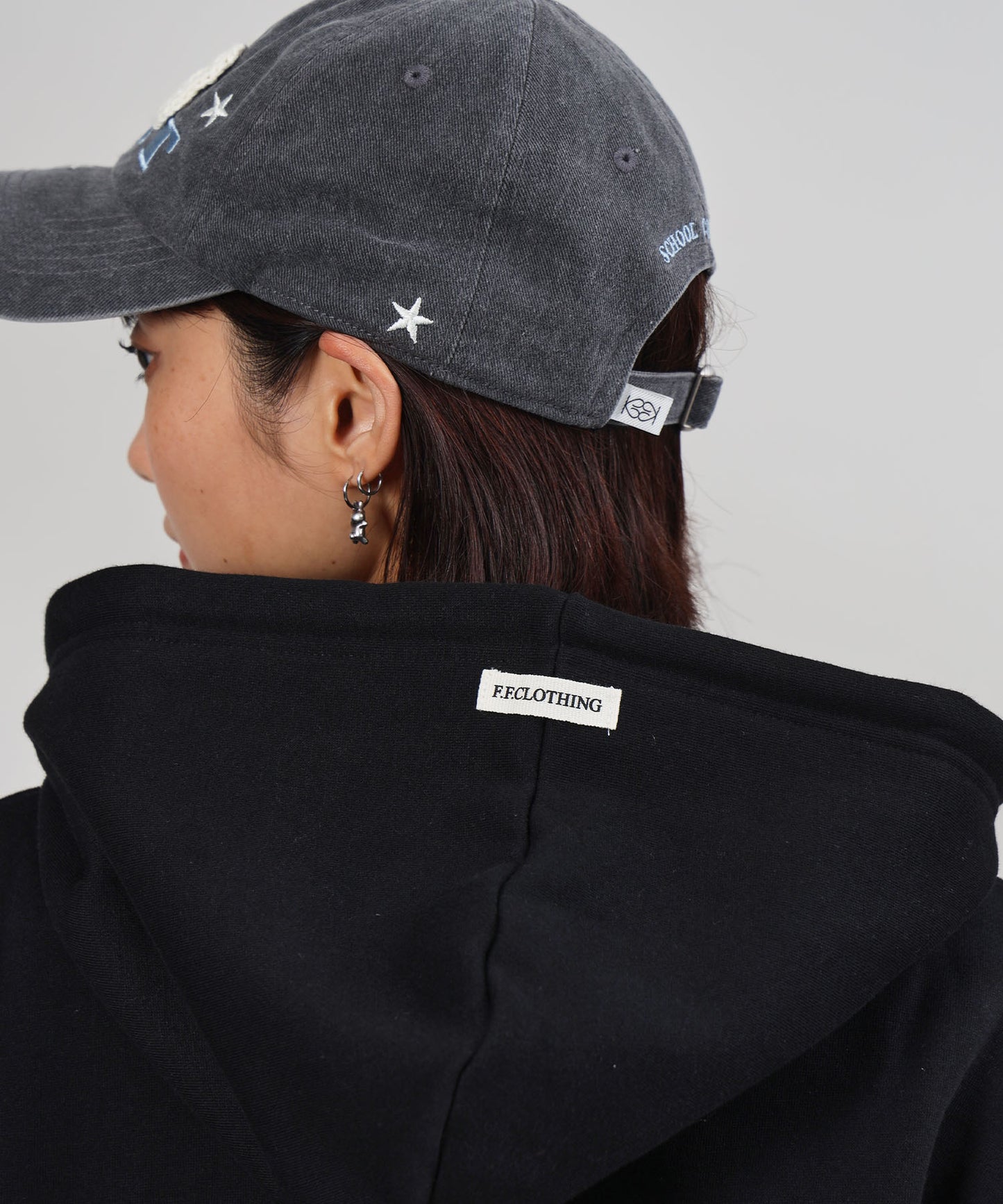 モデル：H163 Size : L ブラック