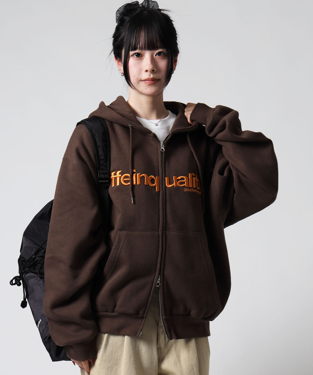 モデル：H160 Size:M　ダークブラウン