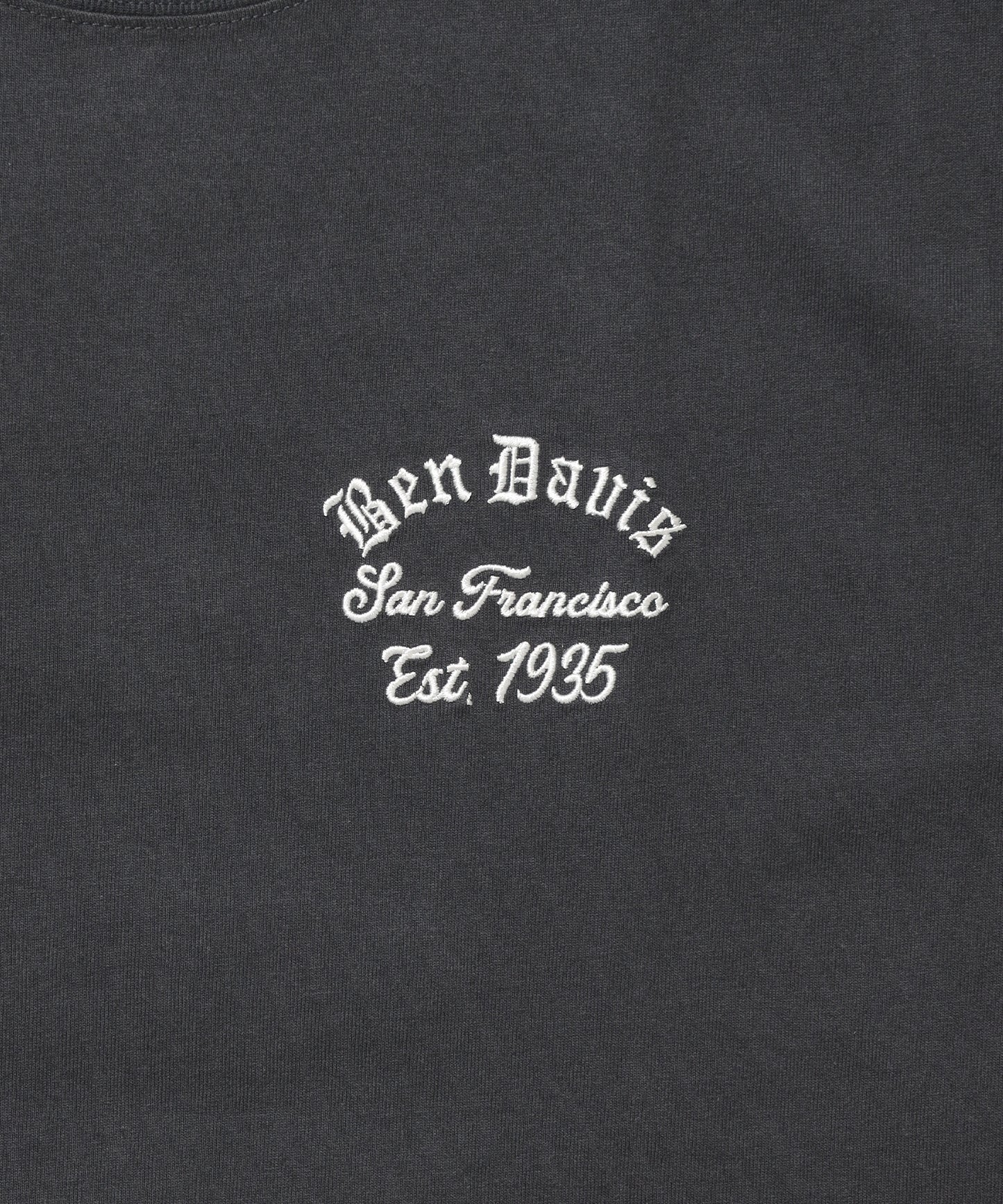 LOWRIDE EMB TEE / 半袖 クルーネック 刺繍 ワンポイント ユニセックス 定番 オールシーズン チャコール