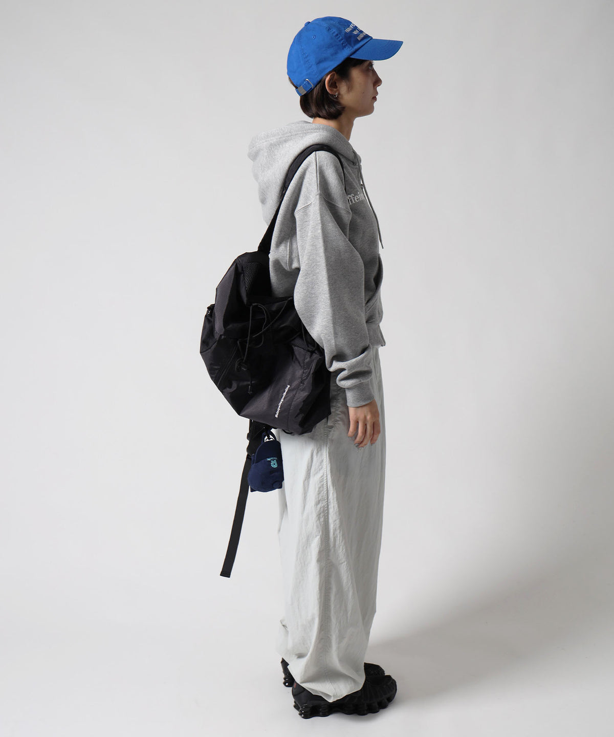 モデル：H163Size:F　M.グレー