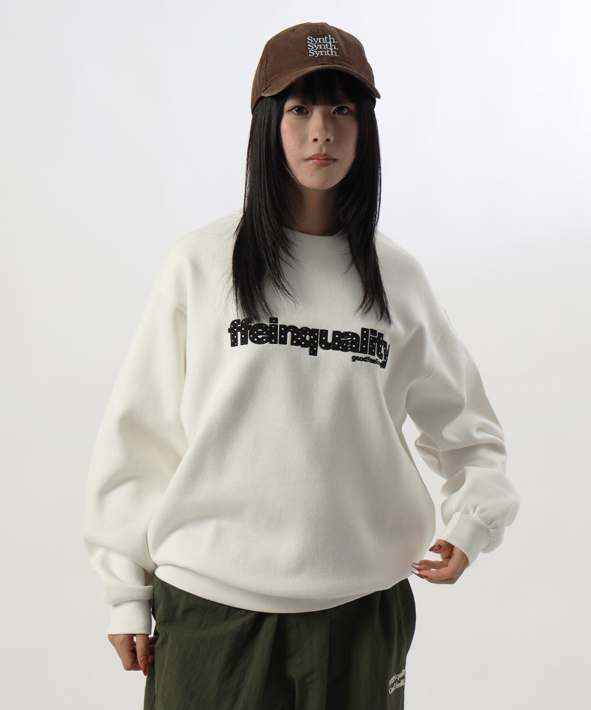 モデル：H160 Size : M : ホワイト