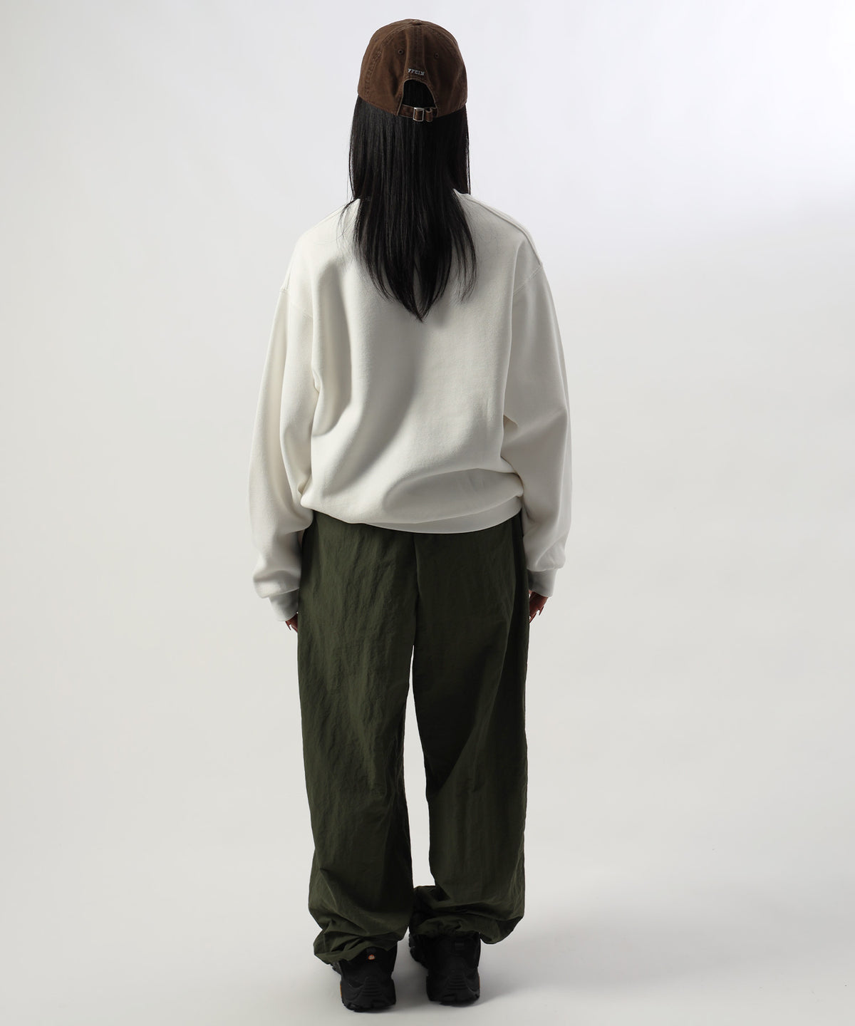 モデル：H160 Size : M : ホワイト