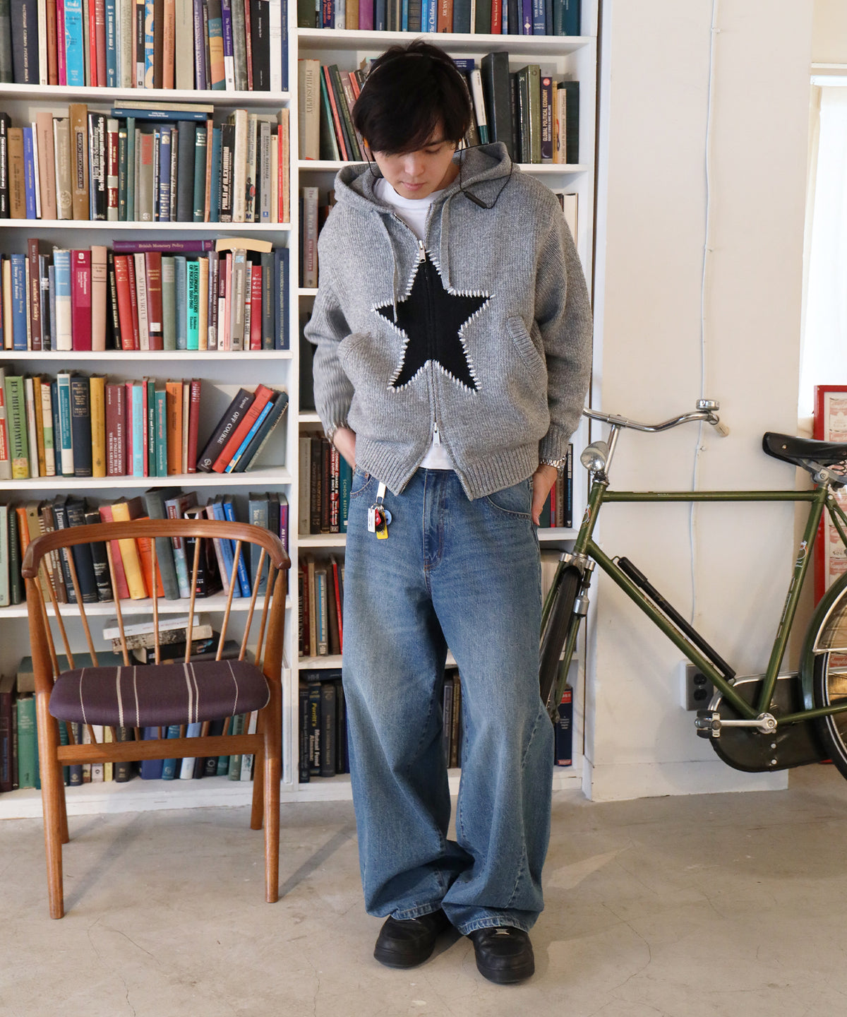 モデル：H178 Size:M 柄90