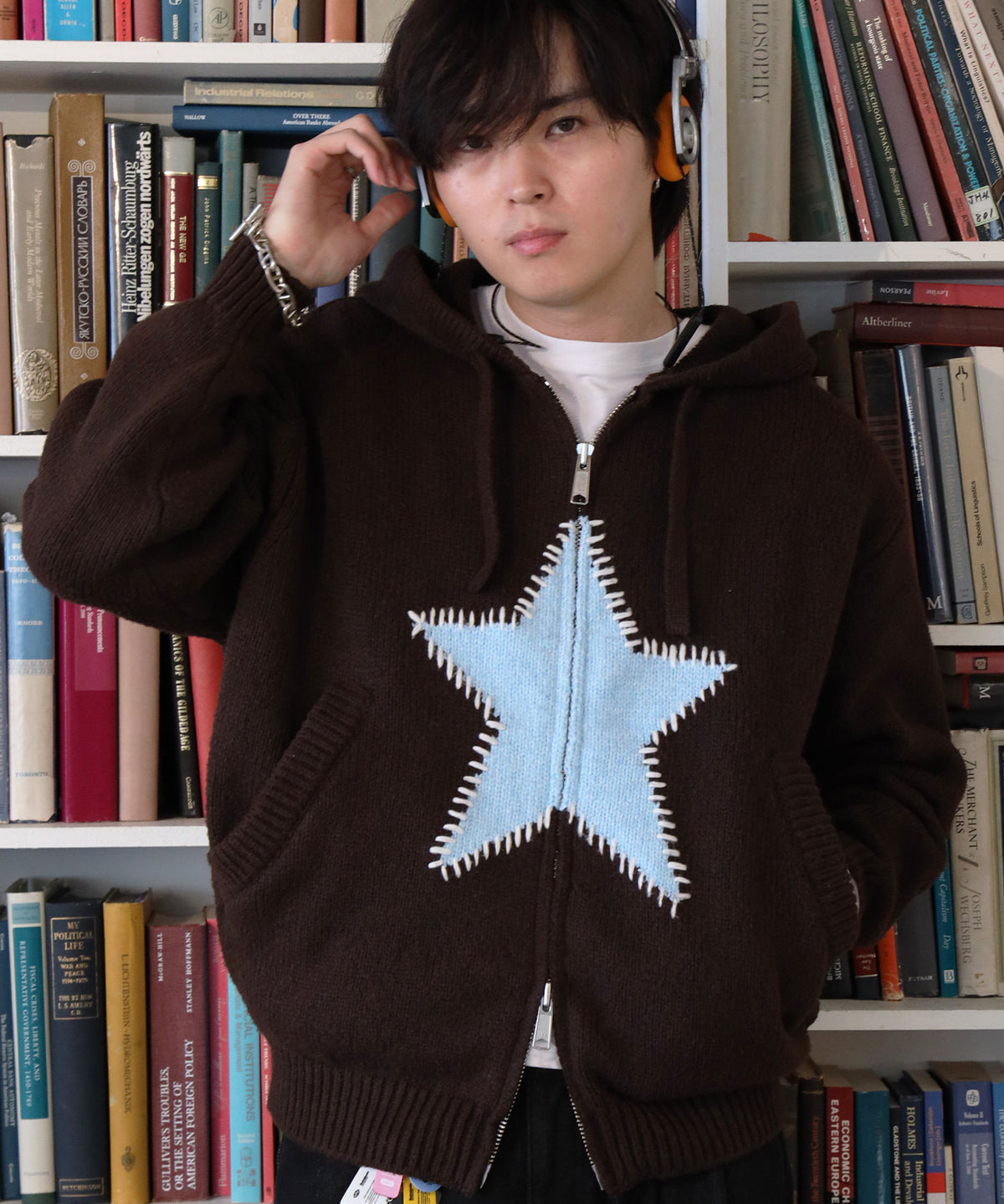 モデル：H178 Size:Mブラウン