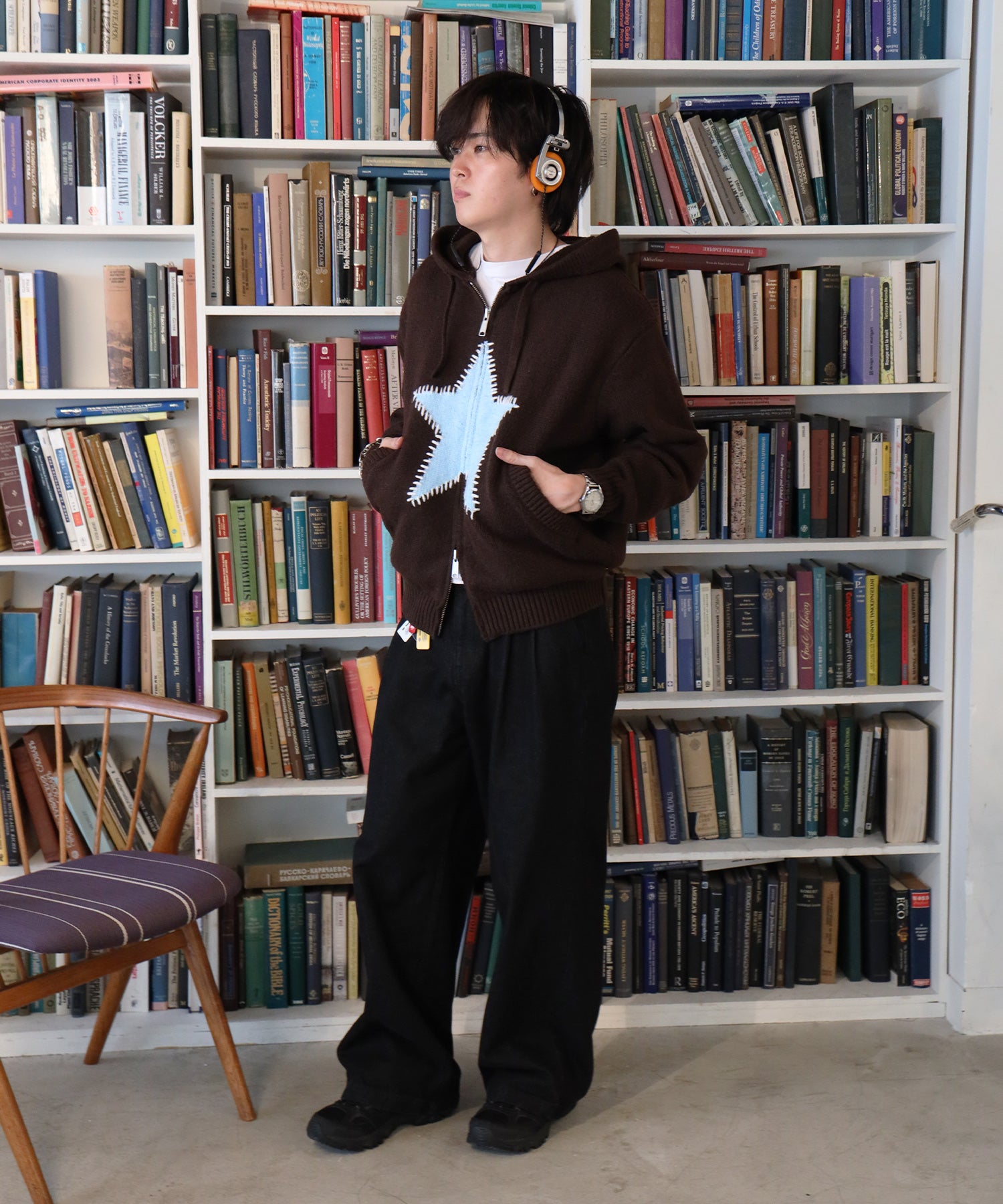 モデル：H178 Size:Mブラウン