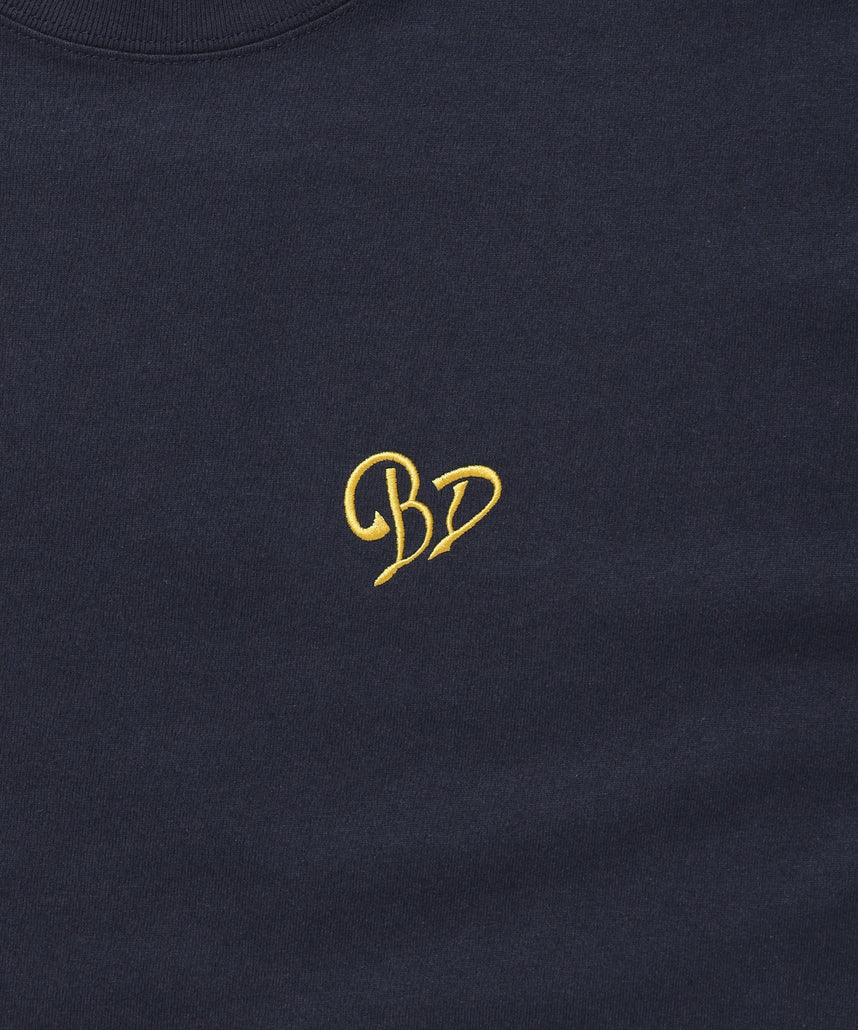 SCRIPT HEART TEE / Tシャツ 半袖 クルーネック 刺繍 ワンポイント ユニセックス オーバーサイズ ネイビー