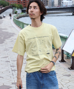 グラフィックショート丈Tシャツ/ Tシャツ クルーネック 半袖 プリント 【短丈】 レモンイエロー