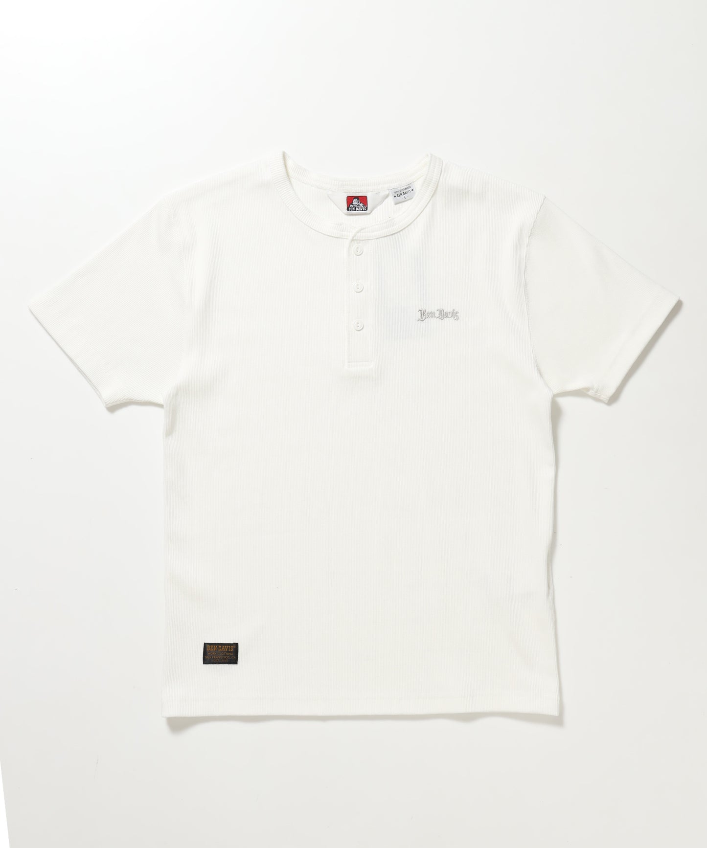 RIB HENLEY TEE / Tシャツ 半袖 ヘンリーネック 刺繍 ワンポイント ユニセックス ピス ホワイト