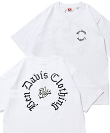 OLD ENGLISH EMB TEE / Tシャツ 半袖 クルーネック 刺繍 ワンポイント ユニセックス オーバーサイズ ホワイト