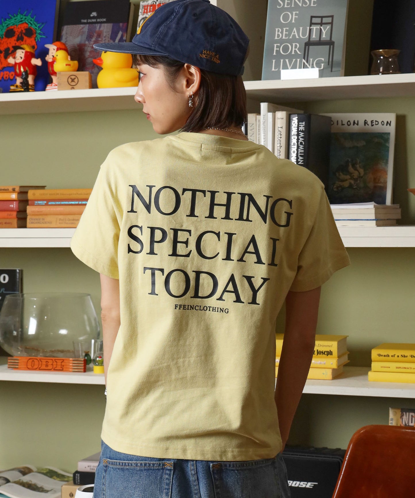 アメリカンプリントロゴショート丈Tシャツ/ Tシャツ クルーネック 半袖 プリント 【短丈】 レモンイエロー