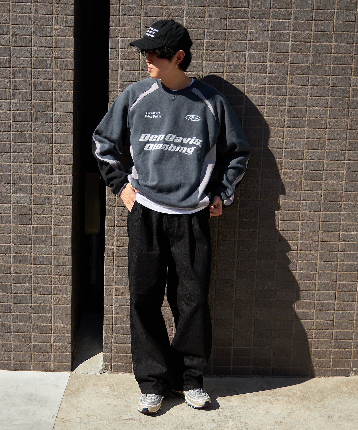 RUNNERS SWEATSHIRT / ドローコード シティガール シティボーイ ブロークコア ゲームシャツ 裏起毛 チャコール