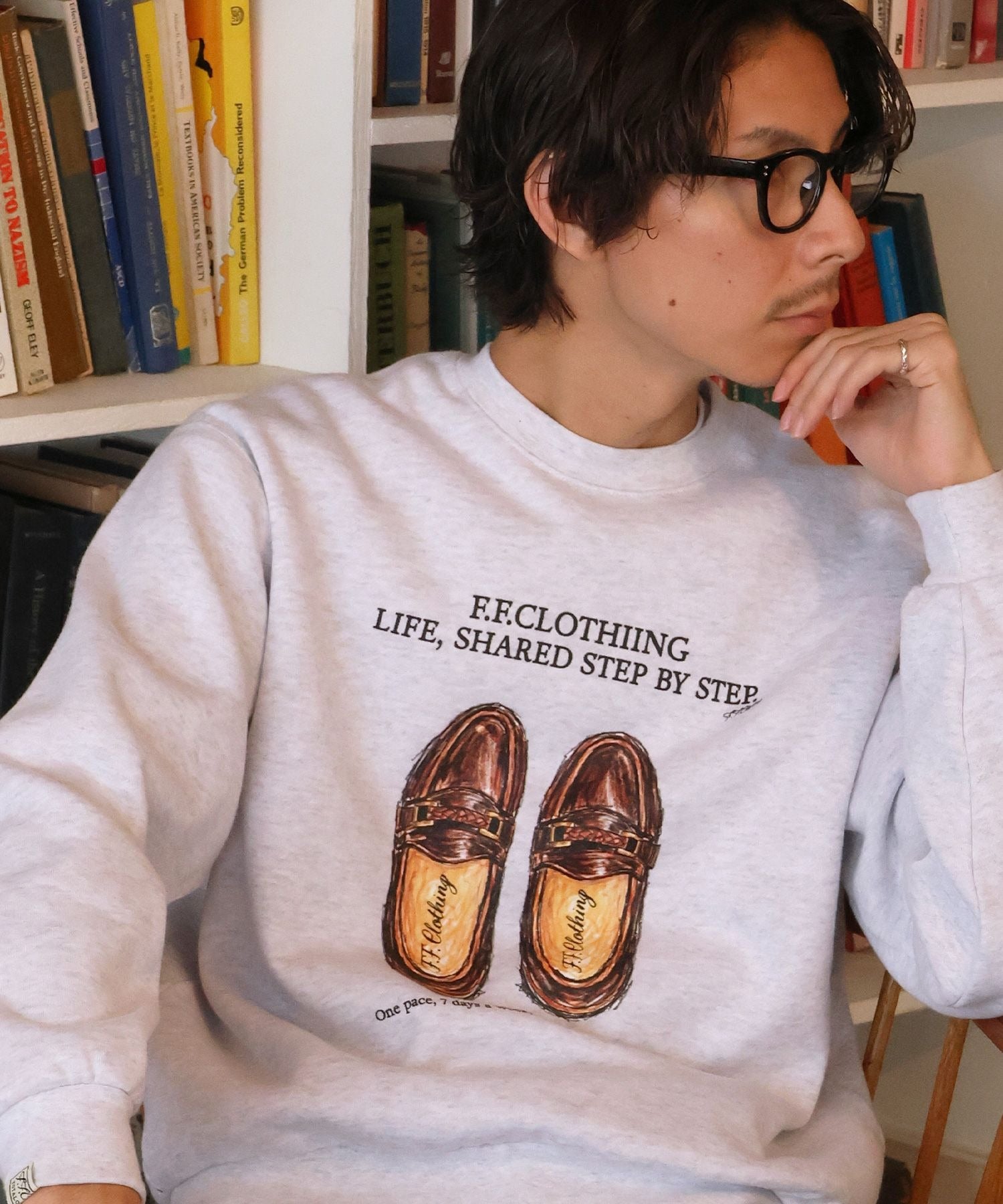 モデル：H178 Size:L　アッシュグレー　ローファー柄