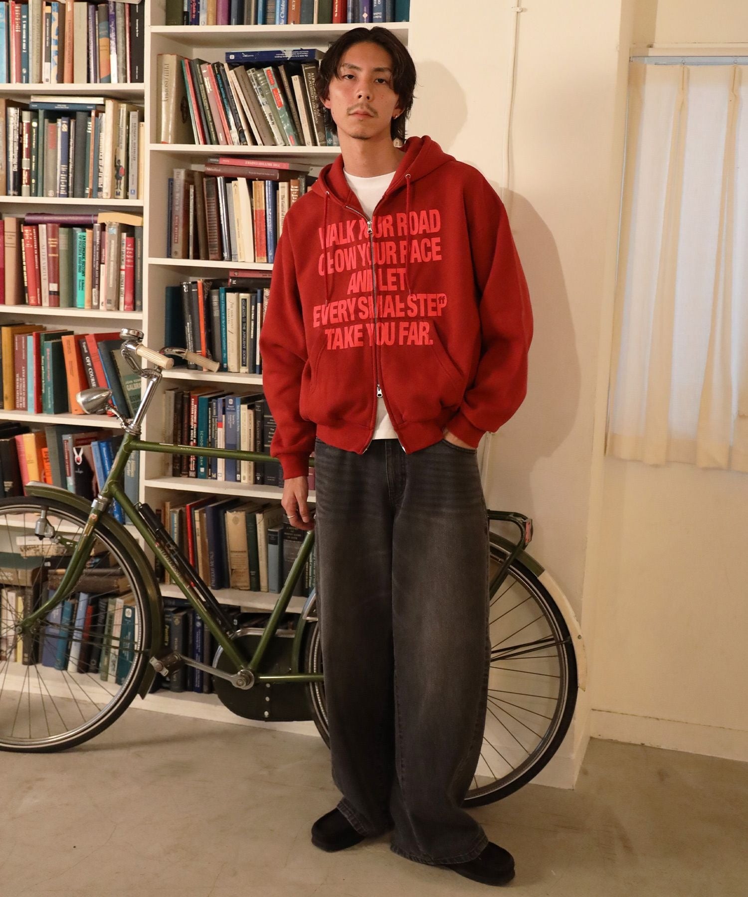 モデル：H177 Size:M　バーガンディ