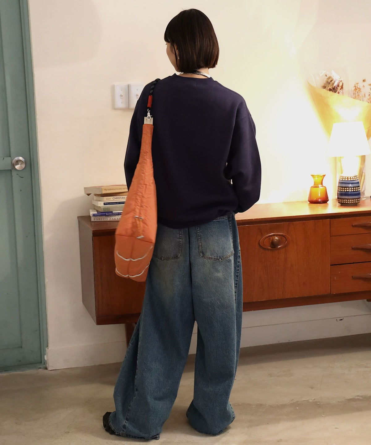 モデル：H163 Size:M　ダークネイビー