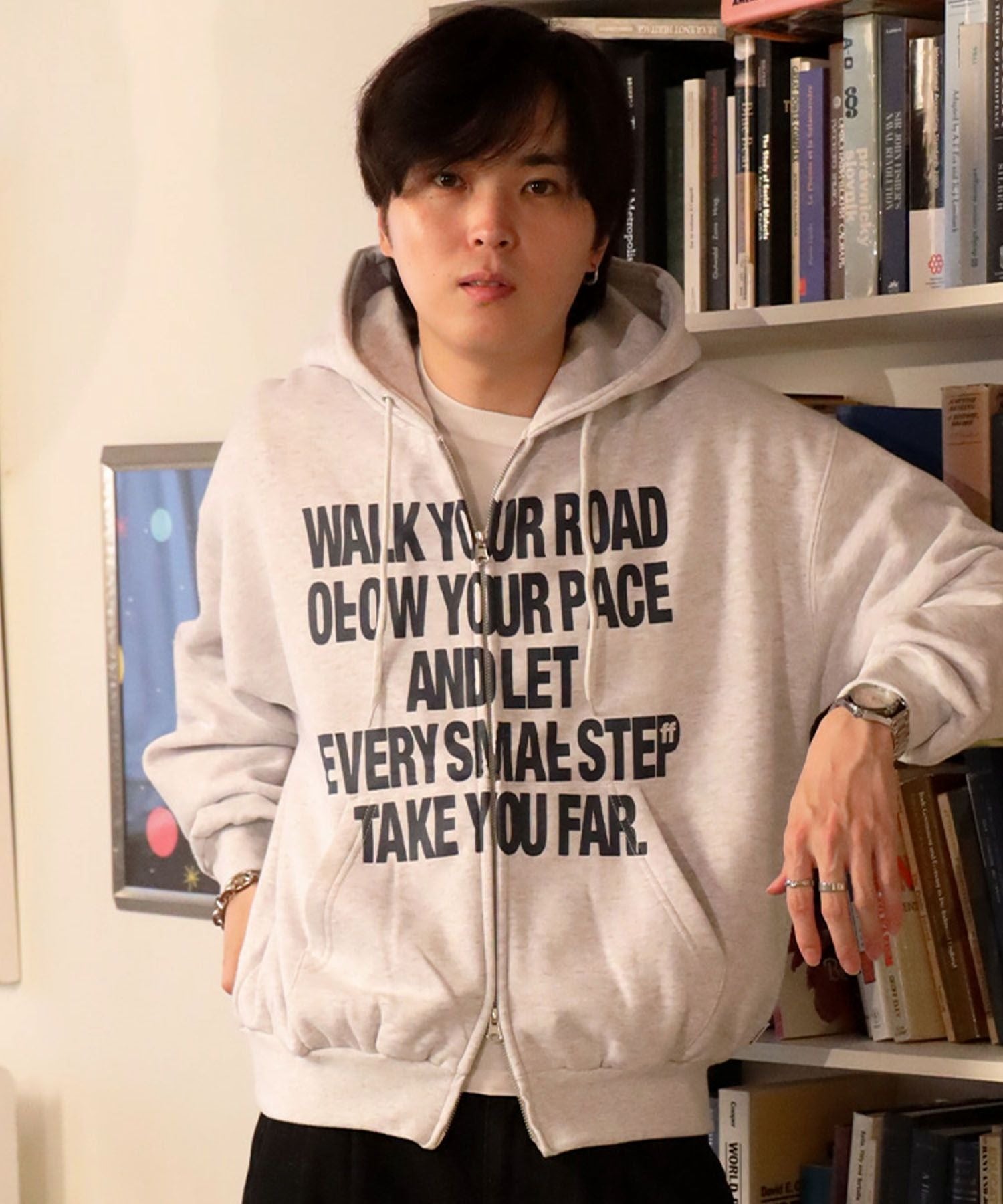 モデル：H177 Size:M　アッシュグレー