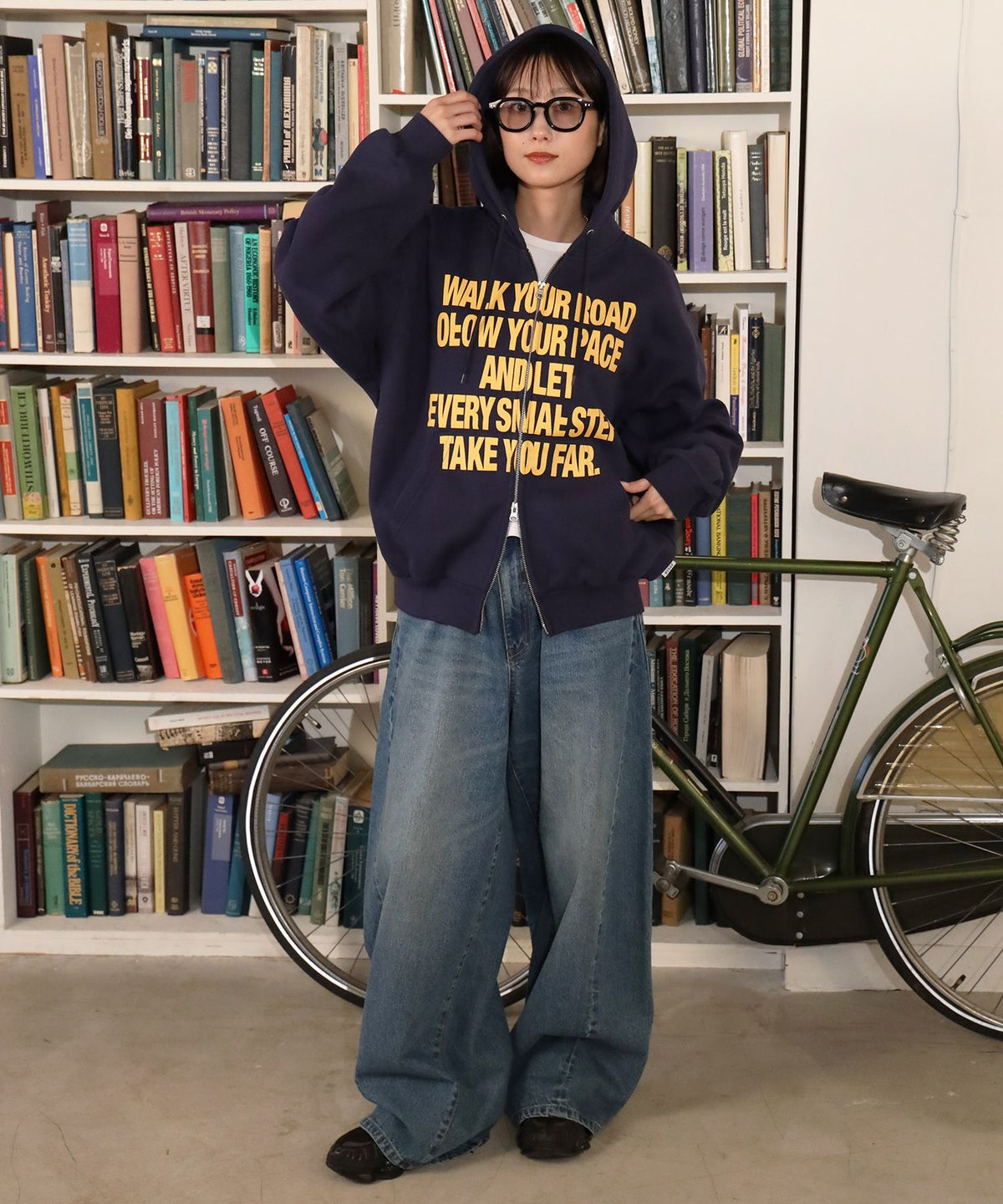 モデル：H163 Size:M　ダークネイビー