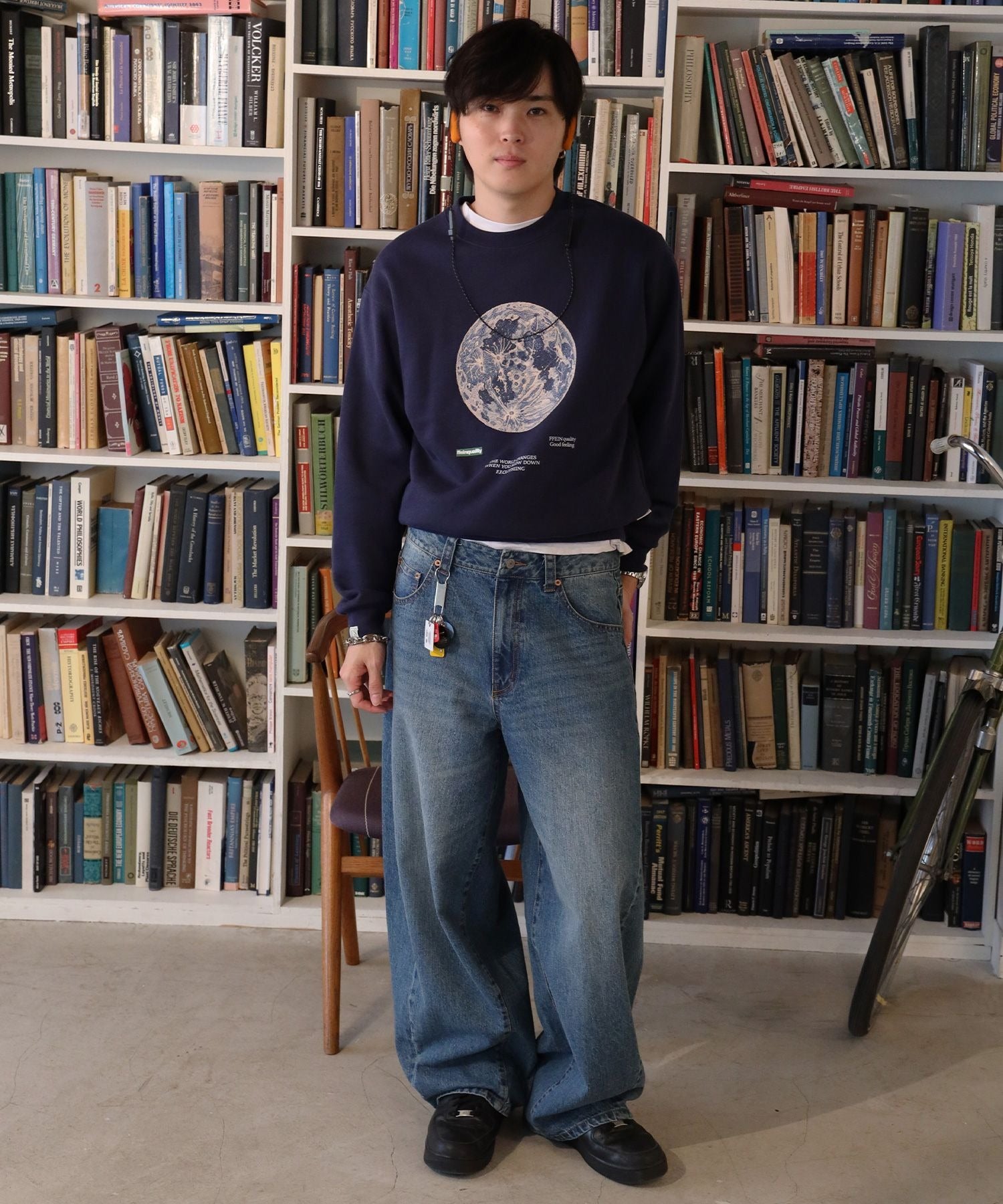モデル：H178 Size:M　ダークネイビー　地球柄